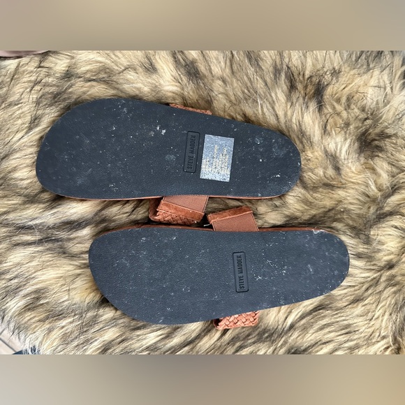 Steve Madden Braided Strap Toe-Ring Slide Sandals in Rust Brown - Picture 2 of 2